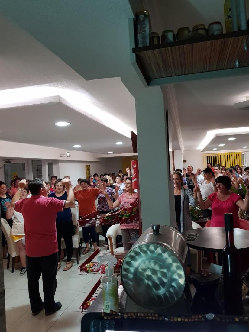 Hotel Sebastian Medugorje Bagian luar foto